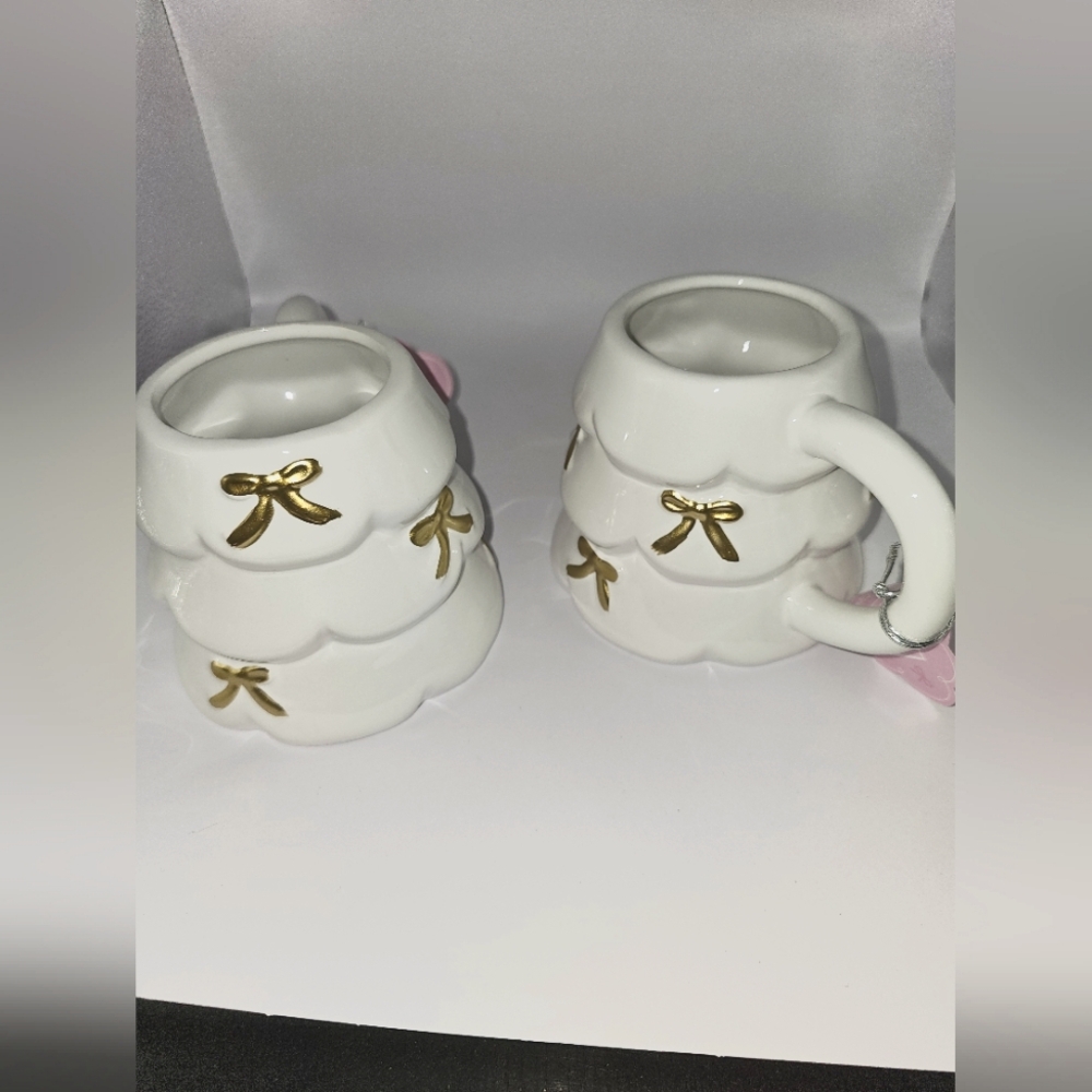 NWT - Viral Tree Mugs with Gold Bows